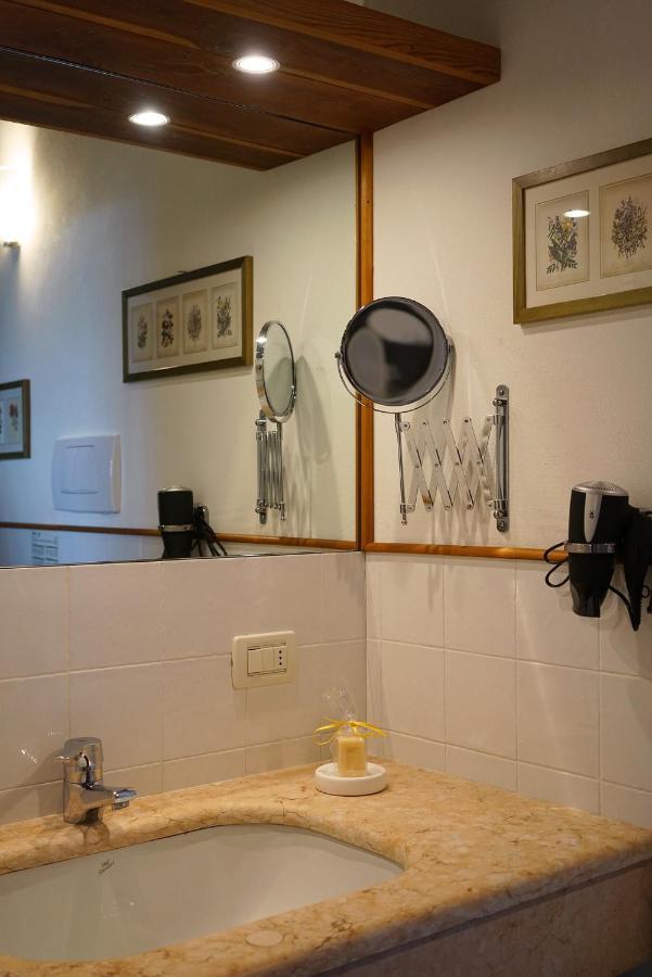 산피에트로인카리아노 Domus Cariana 빌라 외부 사진